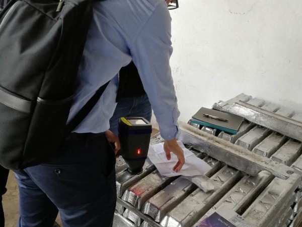 手持式分析儀應(yīng)用于金屬行業(yè)檢測(cè)領(lǐng)域